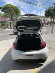 🚗✨ PEUGEOT ALLURE 1.2 2017 — ELEGÂNCIA, ECONOMIA E TECNOLOGIA EM UM SÓ CARRO! ✨🚗Se você procura um carro moderno, confortável e econômico, acabou de encontrar! O Peugeot Allure 1.2 2017 é perfeito para quem quer estilo e desempenho no dia a dia. 🔥 DESTAQUES QUE VÃO TE CONQUISTAR: ✔️ Motor 1.2 super econômico — mais economia no seu bolso! ✔️ Direção elétrica — leve e confortável para dirigir ✔️ Central multimídia com Bluetooth e USB ✔️ Ar-condicionado gelando ❄️ ✔️ Vidros e travas elétricas ✔️ Design moderno e sofisticado ✔️ Excelente espaço interno e porta-malas ✔️ Baixo custo de manutenção 💎 Um carro ideal para quem quer andar bem, gastar pouco e ainda chamar atenção por onde passa! 🚀 POR QUE COMPRAR NA TRIAUTO MOTORS? ✔️ Veículos selecionados e revisados ✔️ Procedência garantida ✔️ As melhores condições de pagamento do mercado ✔️ Atendimento de confiança, transparente e direto 🔥 Aqui na Triauto Motors, você não compra só um carro… você realiza um sonho! 📲 Fale agora mesmo e garanta essa oportunidade: 👉 WhatsApp: 21 99933-4277 👤 Altamir ⚠️ Mas corre! Esse tipo de oportunidade não fica parada muito tempo!