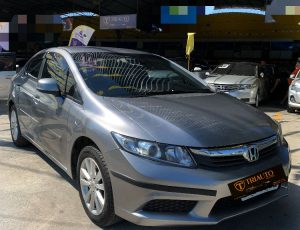 criar um anuncio do automovel TOYOTA ETIOS SD AUTOMATICO 1.5 2018, especificando objetivamente as qualidades e o pq devem comprar na triauto motoRS