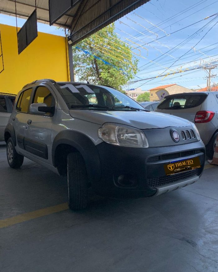 🚗 SUA BUSCA PELO CARRO IDEAL ACABA AGORA! Você procura economia, robustez e o conforto de um carro completo? A Triauto Motors acaba de receber a joia que você esperava: FIAT UNO WAY 1.0 2011 - COMPLETÍSSIMO! 🌟 Por que este é o carro certo para você? Versatilidade Way: Suspensão elevada para encarar qualquer desafio urbano ou rural com conforto. Conforto Total: Ar-condicionado gelando, direção hidráulica, vidros e travas elétricas. Economia Real: O motor 1.0 da Fiat é mestre em poupar combustível e tem a manutenção mais barata da categoria. Estado de Conservação: Carro selecionado, higienizado e revisado com o padrão de qualidade Triauto. ✅ DIFERENCIAL TRIAUTO MOTORS: Nós não vendemos apenas carros, entregamos sonhos com transparência total. Este veículo passou por uma rigorosa inspeção para garantir que você saia da loja com segurança e tranquilidade. 🤝 ⚠️ ATENÇÃO: Oportunidades como esta, com essa configuração e estado de conservação, não param no pátio. É a sua chance única de garantir um carro confiável por um preço que cabe no seu bolso! 📲 NÃO PERCA TEMPO! Clique no link da bio ou chame agora no WhatsApp: 21 92023-4790 Altamir e ou 21 98415-5504 Fábio Abreu, e peça seu vídeo exclusivo do carro.